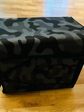 Camouflage Foldable Cat Indoor/Outdoor House with Escape Window